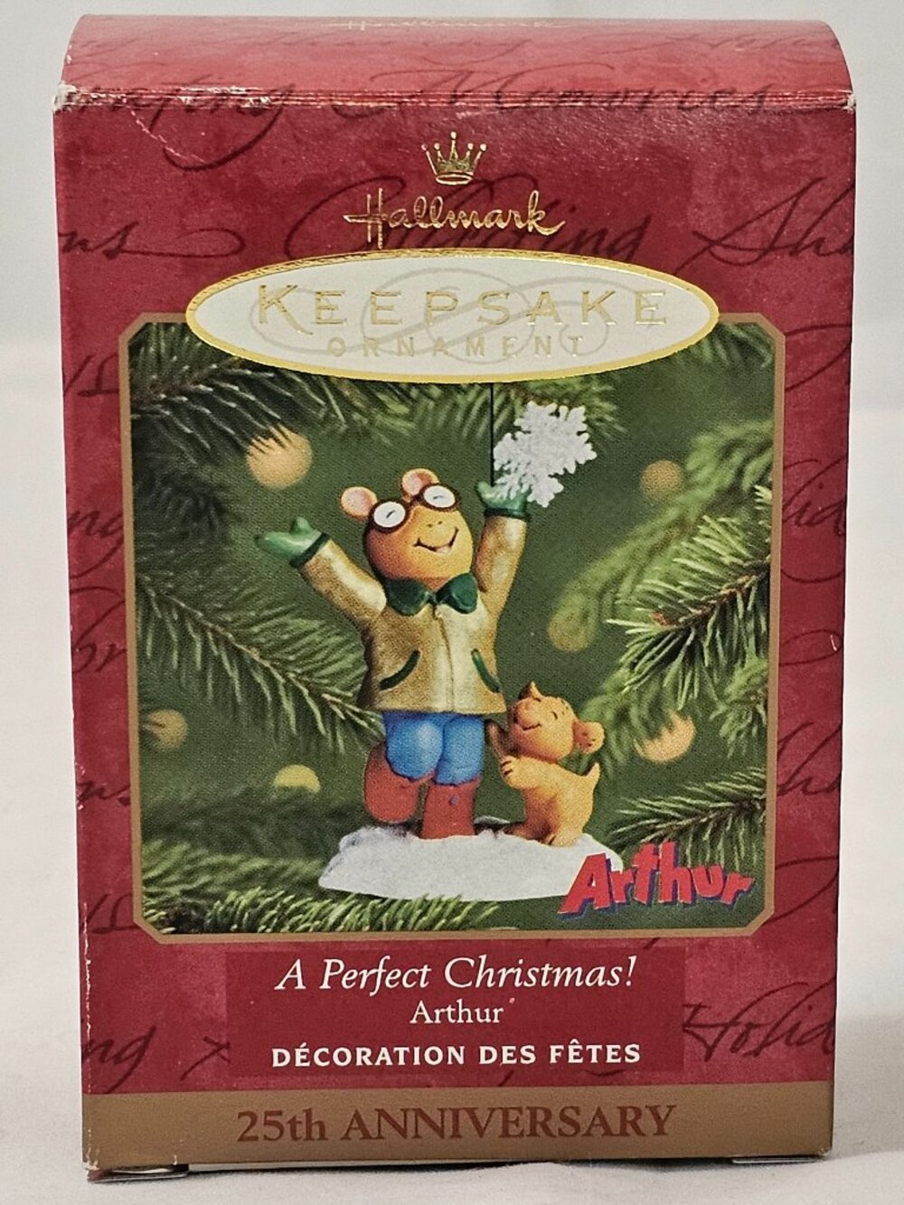 2001 Hallmark Keepsake Ornament - Arthur "A Perfect Christmas" - NIB